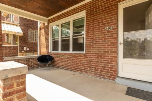 5701 Pocusset St, Pittsburgh PA 15217-2218 exterior