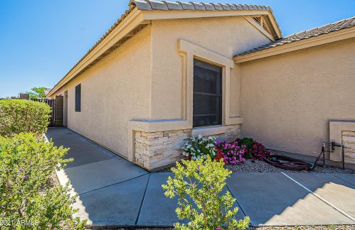 19819 34th Pl, Phoenix AZ  85050-7936 exterior