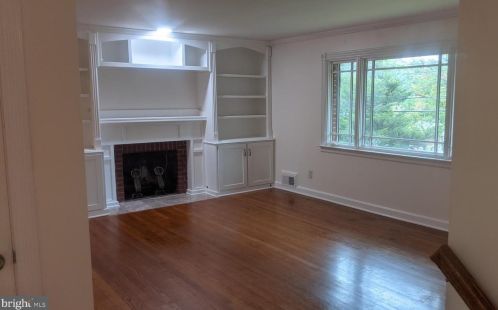 1226 Chambliss St, Alexandria VA 22312-3018 exterior