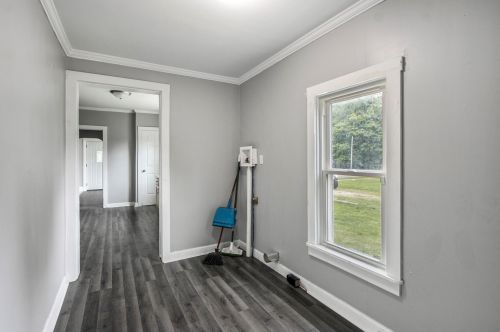 328 Michigan Ave, Three Rivers MI 49093-1126 exterior