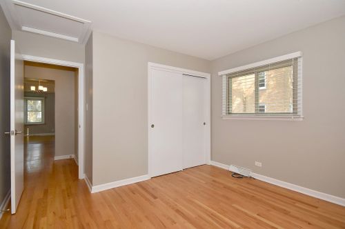 913 Fairfield Ave, Elmhurst IL 60126-3810 exterior