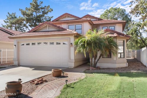 5755 Del Rio St, Chandler AZ  85226-1802 exterior