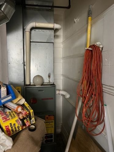 2837 Ridgeway Ave, Chicago IL 60632-3742 exterior