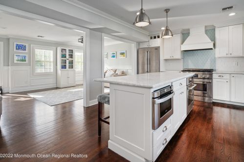 91 Ward Ave, Locust NJ 07760-2032 exterior