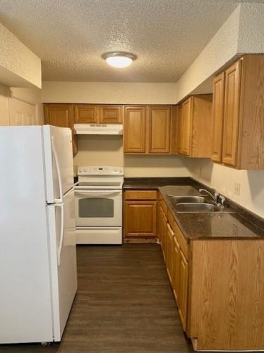 5308 Atascosa Dr, Austin TX  78744-3852 exterior