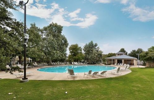 11510 Eric Heiden Ct, Austin TX 78748-2019 exterior