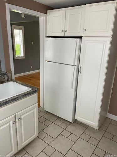 1938 Graefield Rd, Bham MI  48009-5848 exterior