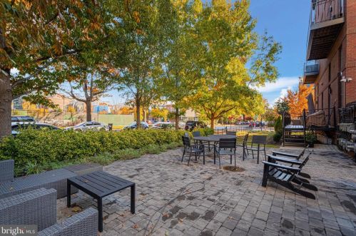 1111 W St, Washington DC  20020-5753 exterior