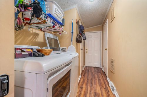 1829 Tomahawk Trl, Allegan MI 49010-9400 exterior