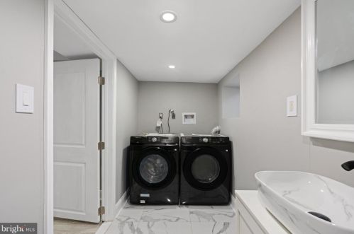 5123 Marvine St, Philadelphia PA 19141-4116 exterior