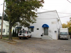 86 Los Angeles St, Newton, MA 02458-1019