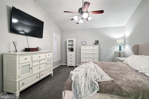 813 Middle St, Hanover PA 17331-2031 exterior