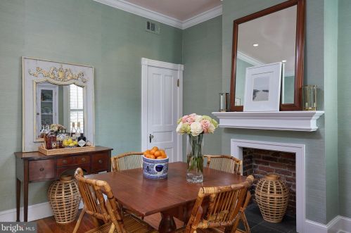 127 Duddington Pl, Washington DC 20003-2610 exterior