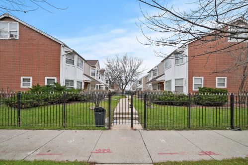 1838 Springfield Ave, Chicago IL 60647-4602 exterior