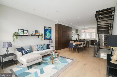 223 George St, Philadelphia, PA 19123-1519