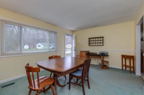 51 Frst St, Concord NH 03301-3122 exterior