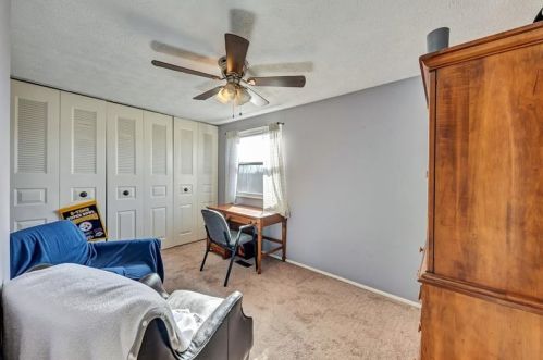 708 Bonnie Brae Dr, Moon Twp PA 15108-3855 exterior