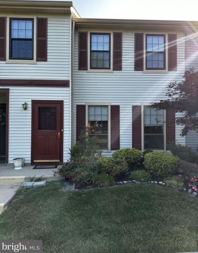 9 Wyndham Pl, Trenton, NJ 08691-3120