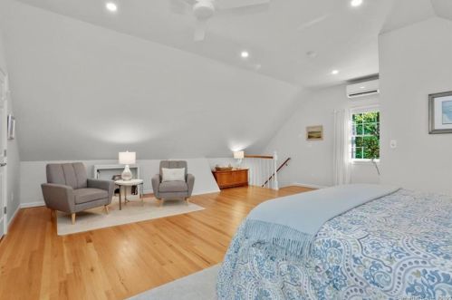 35 Dudley Rd, Wilton CT 06897-3508 exterior