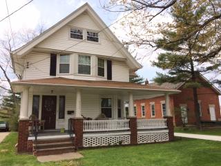 1532 Richmond Rd, Cleveland OH  44124-2503 exterior