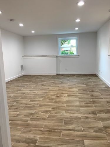 7429 Ainslie St, Chicago IL  60706-3457 exterior