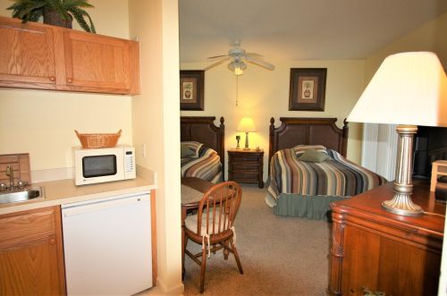 8333 Mulligan Cir, Fort Pierce FL 34986-3280 exterior