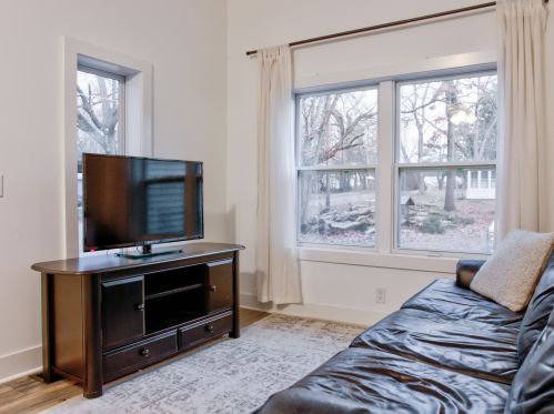 306 Sherman St, Allegan MI  49010-1066 exterior