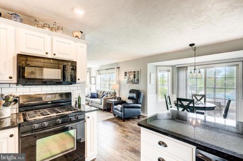 50 Amanda Dr, Littlestown PA 17340-9224 exterior