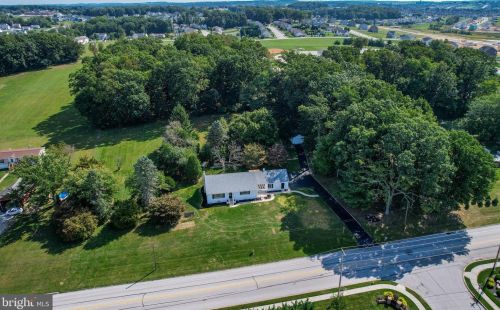 1076 Beck Ml Rd, Hanover PA 17331-9752 exterior