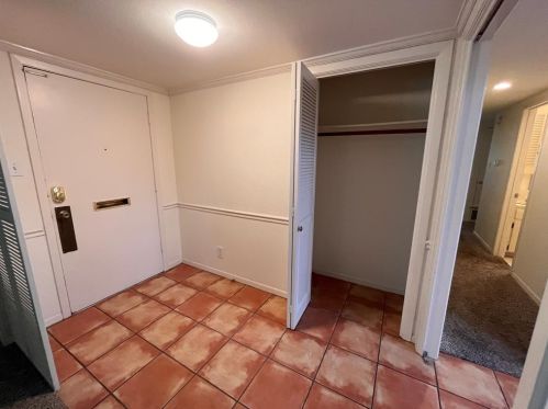 1700 Barton Hills Dr, Austin TX  78704-2743 exterior