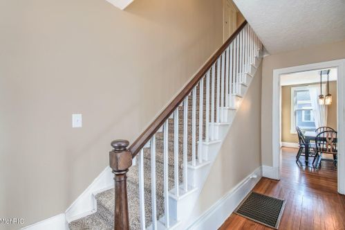 200 Cass St, Berrien Springs, MI 49103-1161