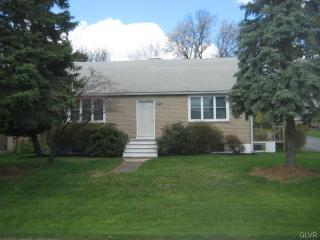 1701 Graham St, Bethlehem PA  18015-2311 exterior