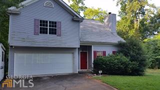 6243 Giles Rd, Lithonia GA  30058-3944 exterior