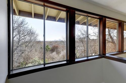 608 Brookhaven Trl, Austin TX 78746-5455 exterior