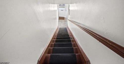 1289 Avy St, Industrial Hillside NJ 07205-2213 exterior