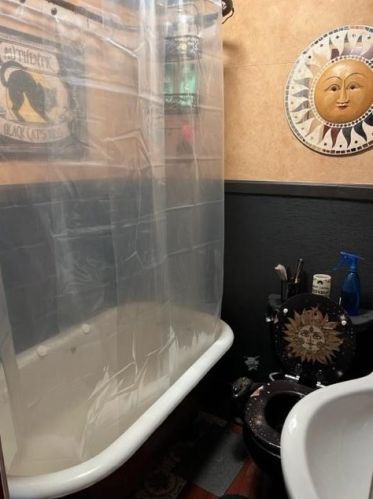 907 Bernon St, Woonsocket RI  02895-5414 exterior