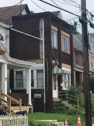 2912 Merwyn Ave, Pittsburgh, PA 15204-1920