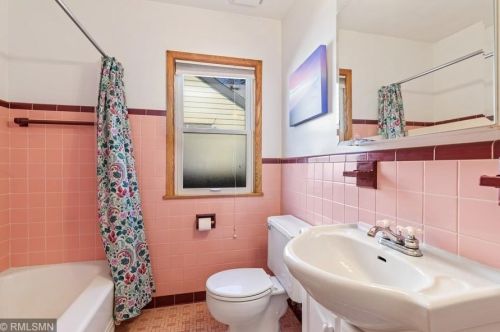 1425 Avon St, Saint Paul MN 55117-4007 exterior