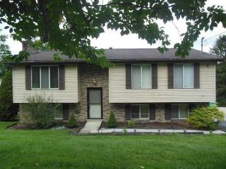 511 Beatty Rd, Monroeville, PA 15146-1333