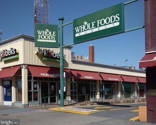 4301 Massachusetts Ave, Washington DC 20019-5623 exterior