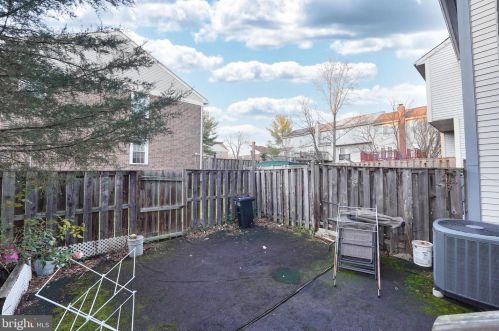 1900 Bronzegate Blvd, Silver Spring MD  20904-1957 exterior