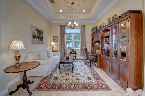 9800 Nuova Way, Fort Pierce FL 34986-2825 exterior