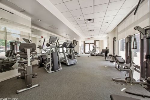 849 Franklin St, Chicago IL  60610-8793 exterior