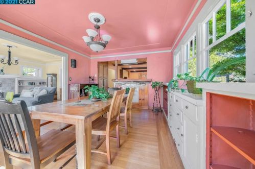 1900 El Dorado Ave, Berkeley CA 94707-2405 exterior