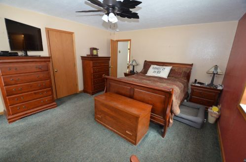 6252 Church Rd, Duluth MN 55803-9343 exterior