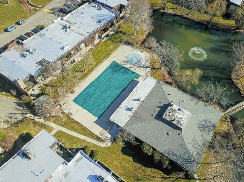 14 Ledgebrook Dr, Norwalk CT 06854-1015 exterior