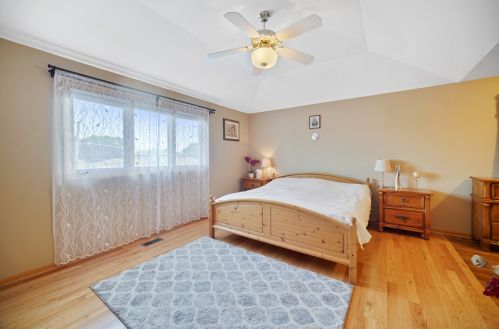 4523 Newland Ave, Chicago IL 60706-4842 exterior