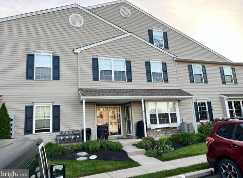 5706 Drawbridge Ct, Limerick, PA 19468-1381