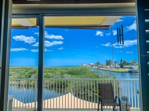 13435 Starfish Dr, Port Richey FL  34667-7606 exterior