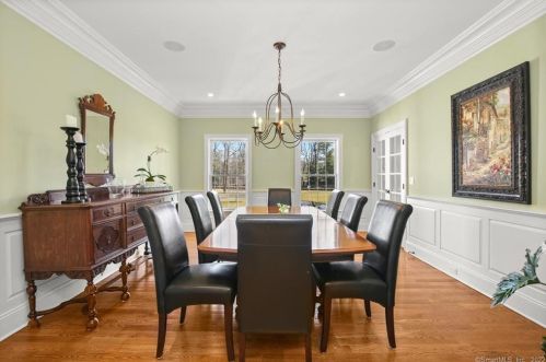 163 Branchville Rd, Ridgefield CT 06877-5116 exterior